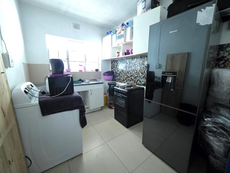 2 Bedroom Property for Sale in Maitland Western Cape